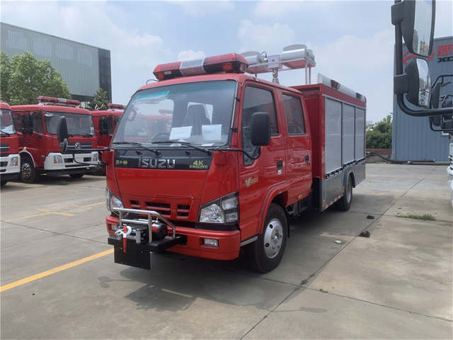 ISUZU 4X2 1Ton Water Fire Engine