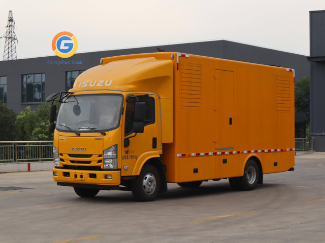 ISUZU 4X2 100KW Emergency Power Vehicle