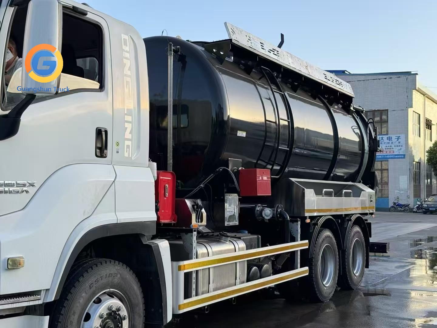 Isuzu 6X4 17 Square Cleaning And Suction Truck