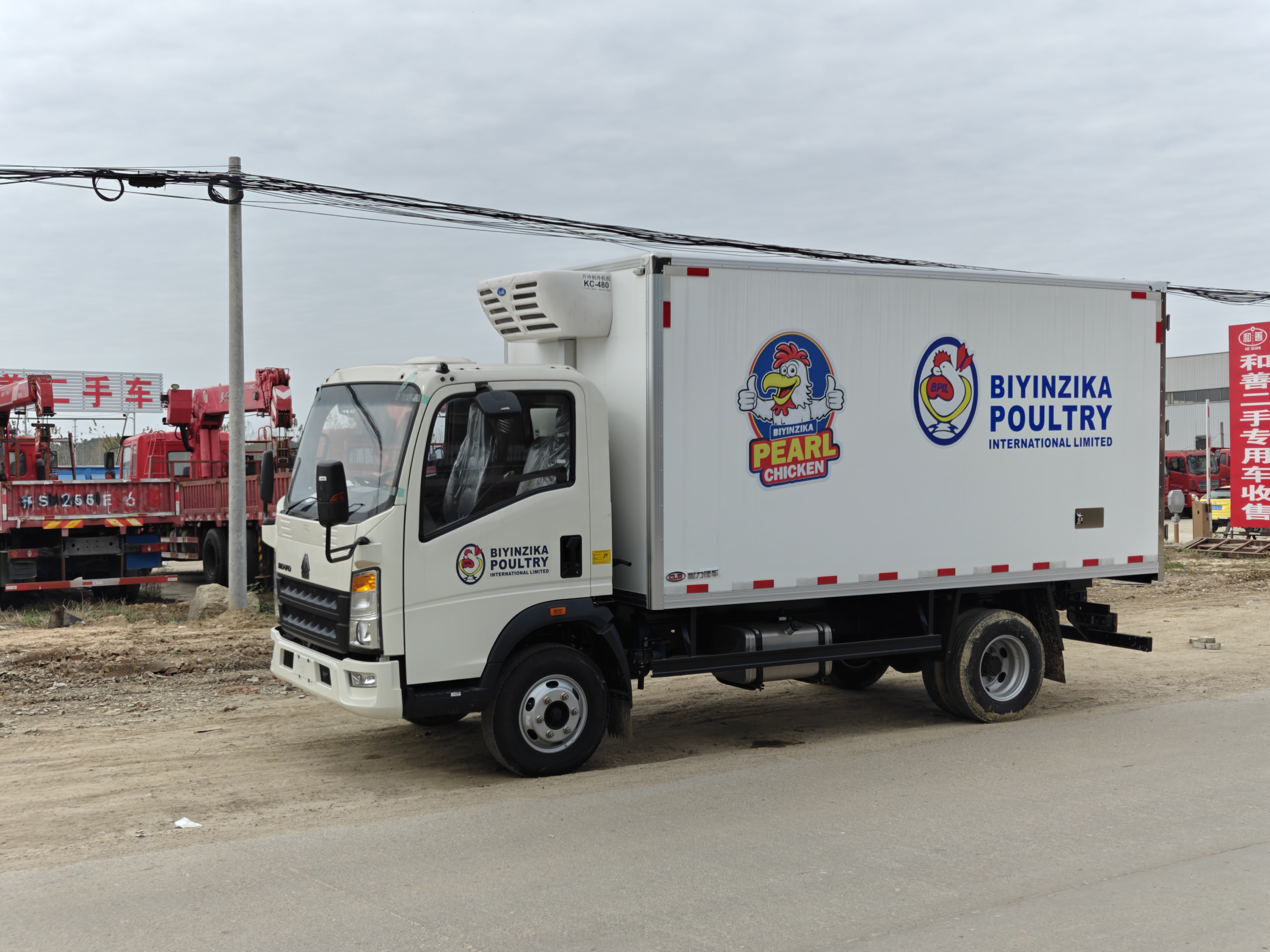 What is the different between of independent and non-independent refrigerated units ?
