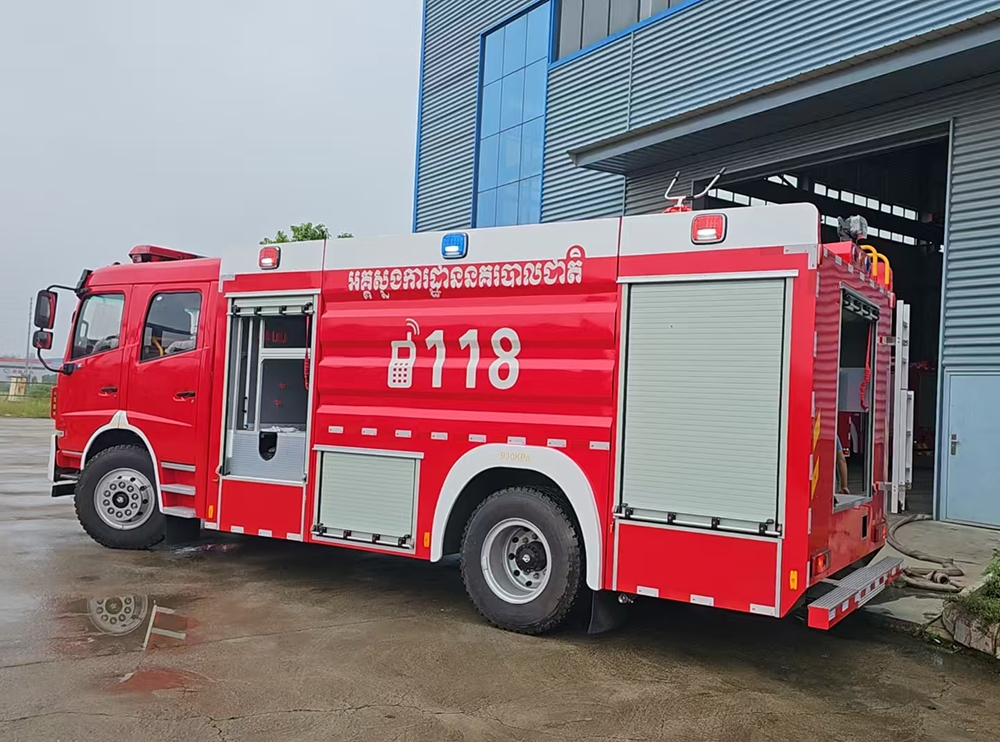 Dongfeng 4X2 Fire Truck 