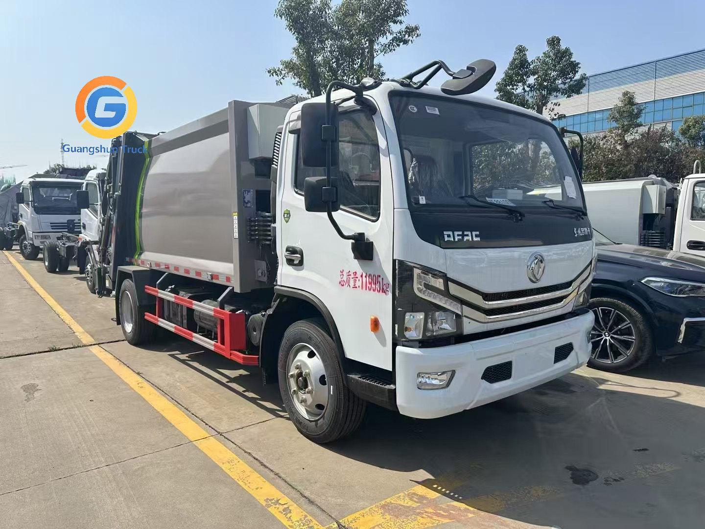 Garbage Truck