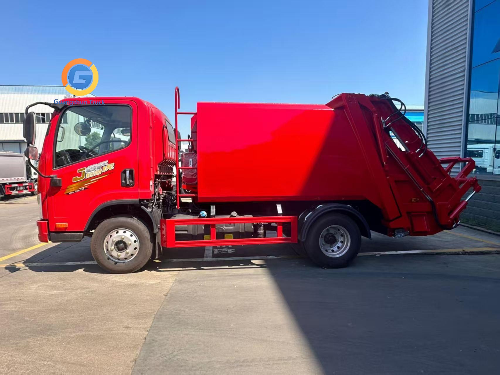 FAW 4X2 Compressed Garbage Truck 8CBM 
