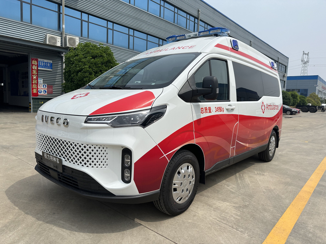 IVECO Pure Electric Ambulance Vehicle with Factory Price